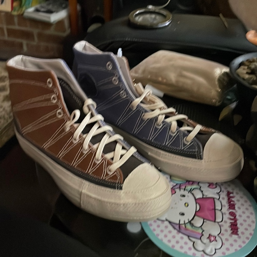 Size 10 men…Converse Chuck 70 High Cozy Granola - Brindle Brown Steel